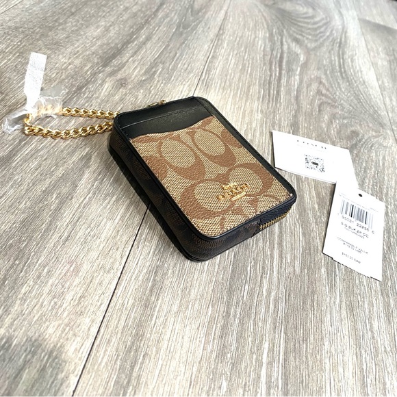 Coach Handbags - 🛍️sold elsewhere COACH Zip Card Case in Signature canvas!🛍️ Authentic💜